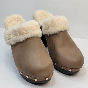 Bamboo 10M Clogs Mules Faux Fur Lined 4" Heel Taupe Faux Leather Casual Office